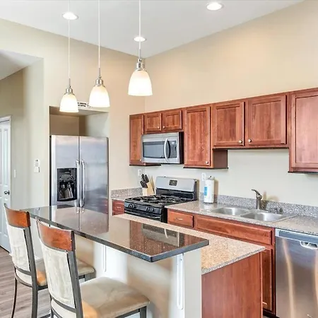 Villa Tower Grove Two-Story Cozy Unit For Groups Stl Side A Extérieur photo