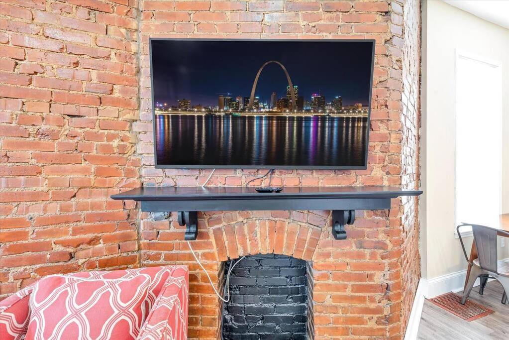 Two-story Cozy Unit For Groups Stl Side A * Tower Grove
